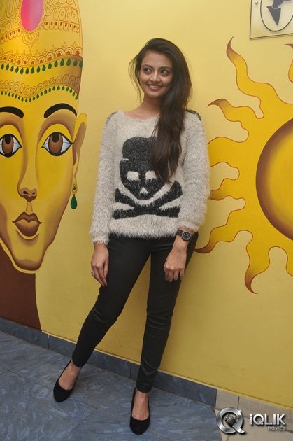 Nikitha-Narayan-at-Maaya-Movie-Premier-Show